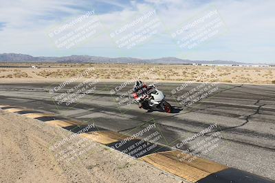 media/Nov-30-2025-TrackXperience (Sun) [[c0061d280f]]/2-Level 2/Session 4 (Turn 12 Inside)/